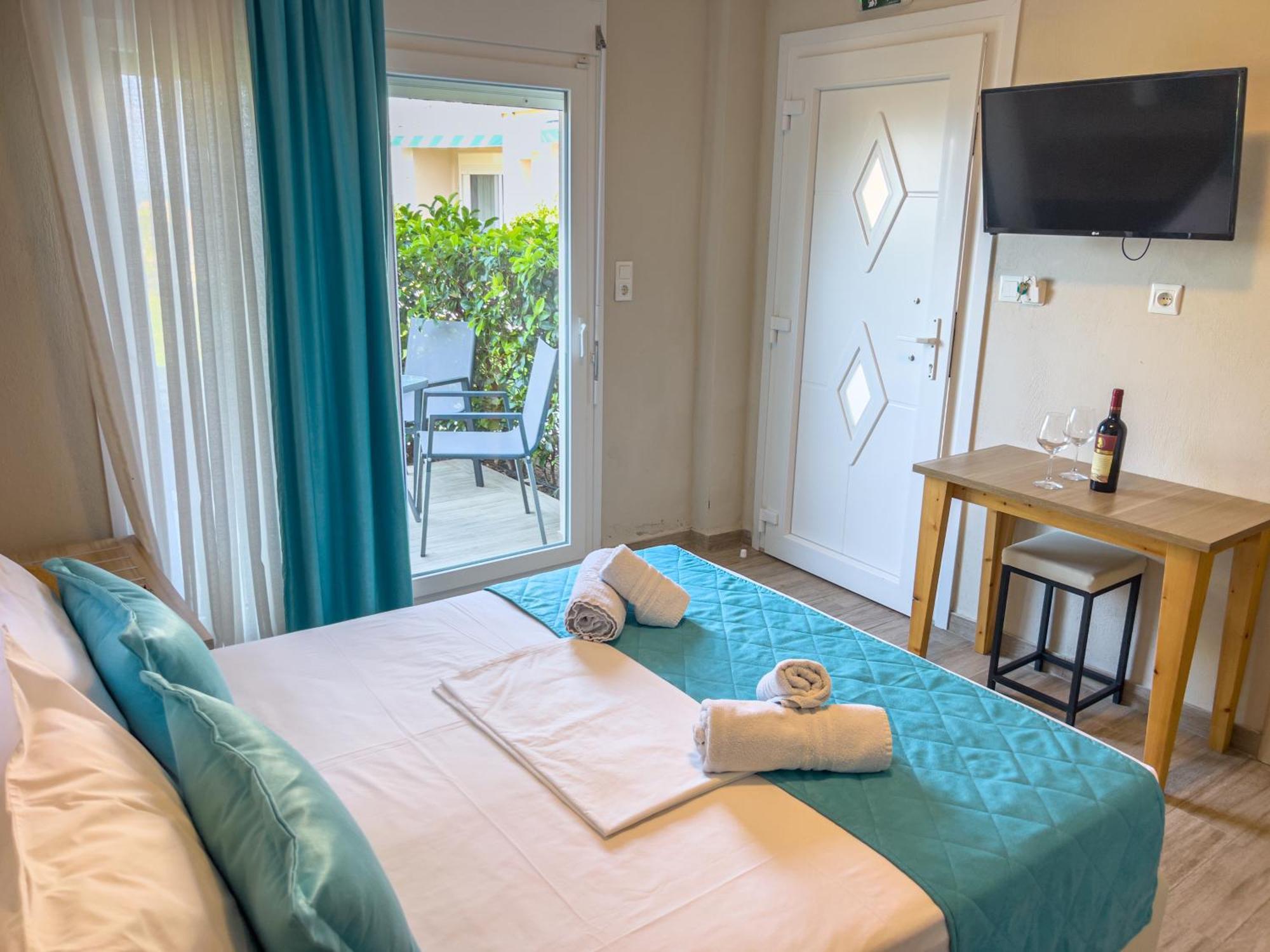 Yalos Beach Maisonettes สกาลาโซติรอส ภายนอก รูปภาพ