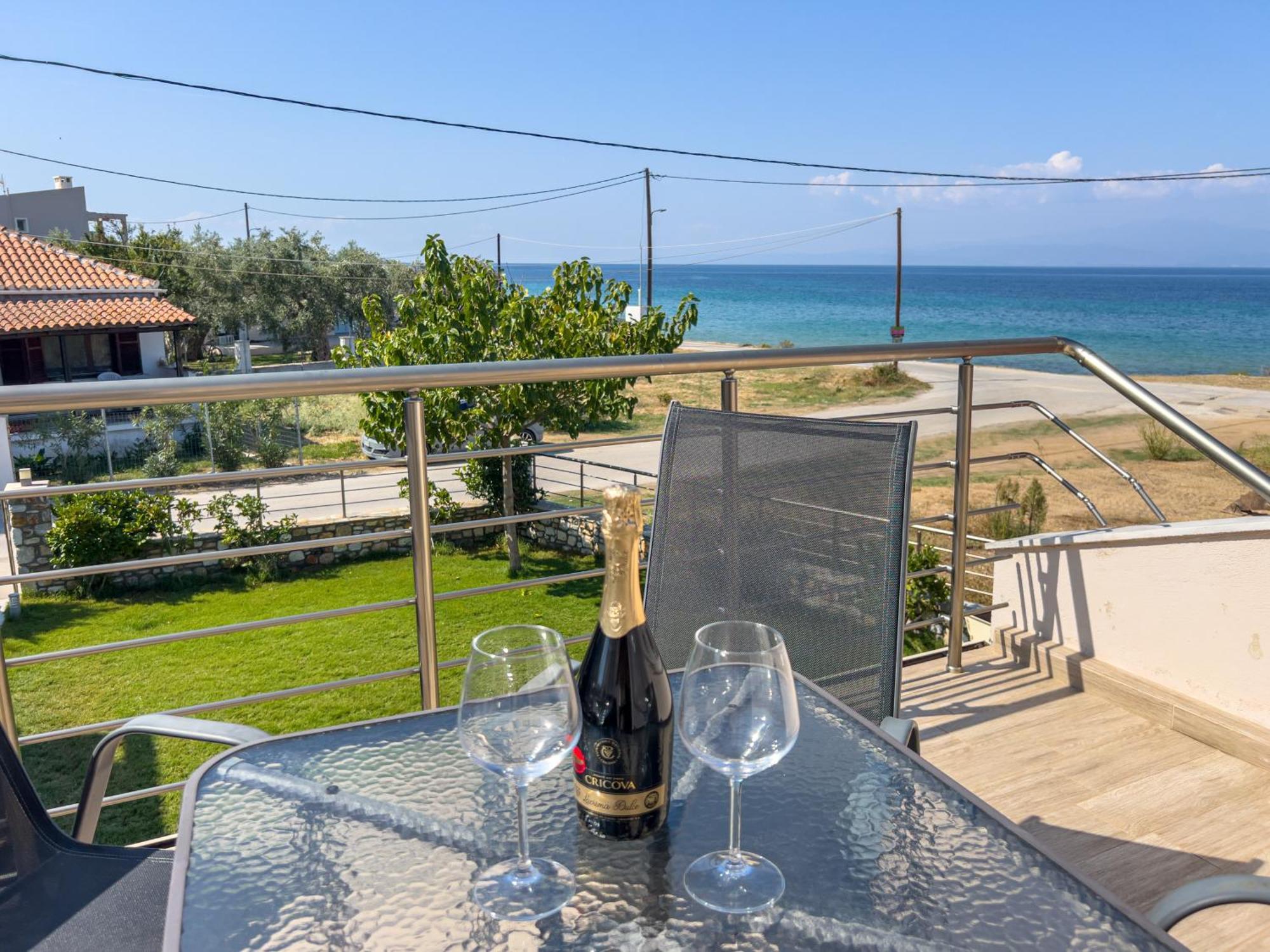 Yalos Beach Maisonettes สกาลาโซติรอส ภายนอก รูปภาพ