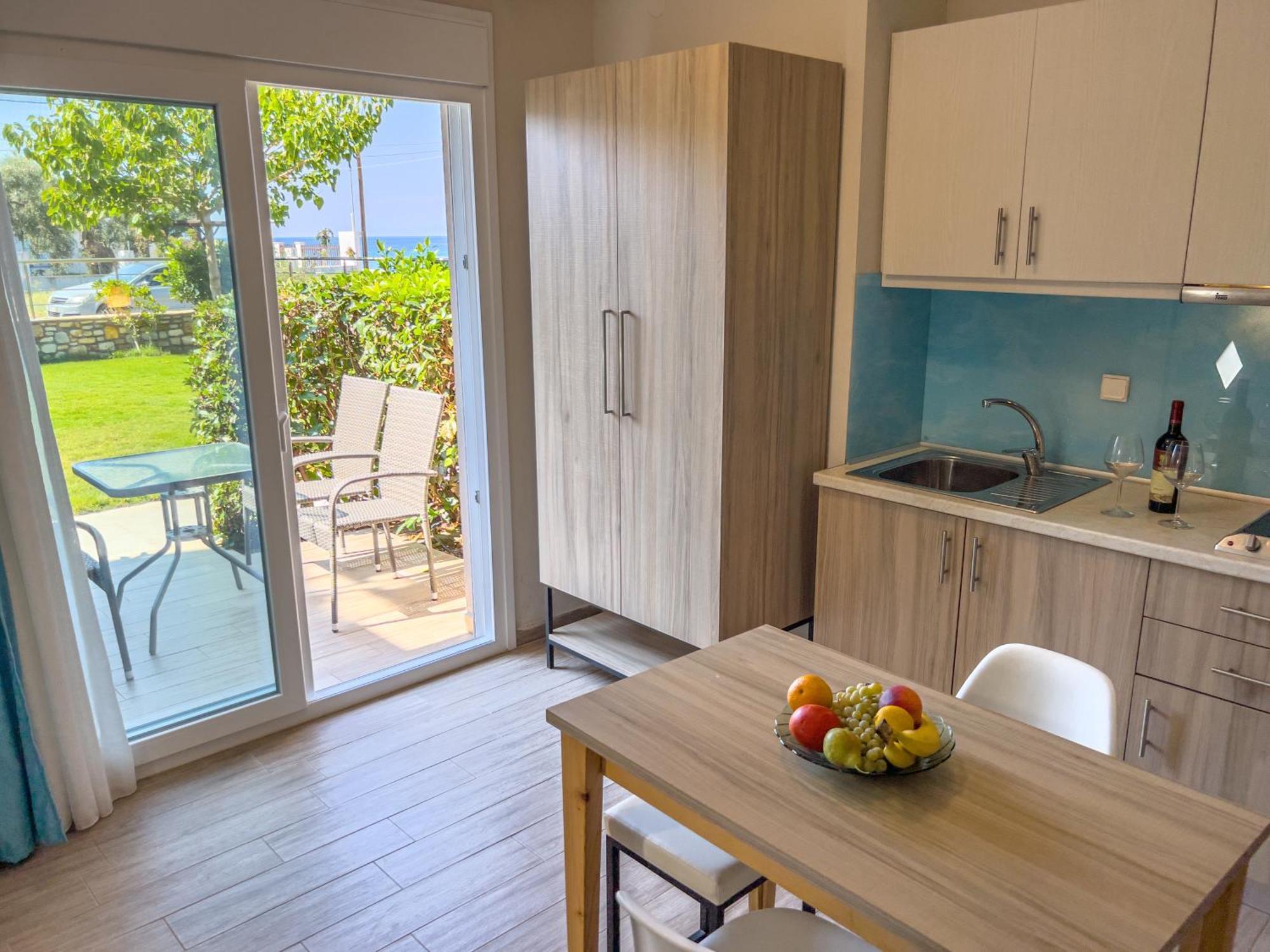 Yalos Beach Maisonettes สกาลาโซติรอส ภายนอก รูปภาพ